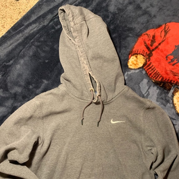 Vintage Nike distressed Sweatshirt - Picture 4 of 8
